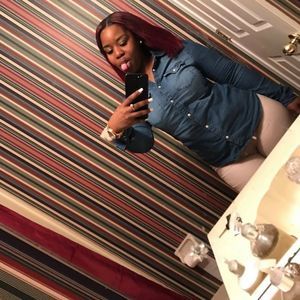 Meet your Posher, Deanna